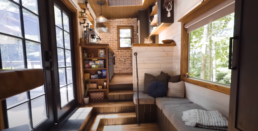 A Journey into Tiny Living: Taylor and Teddy’s Inspiring Story